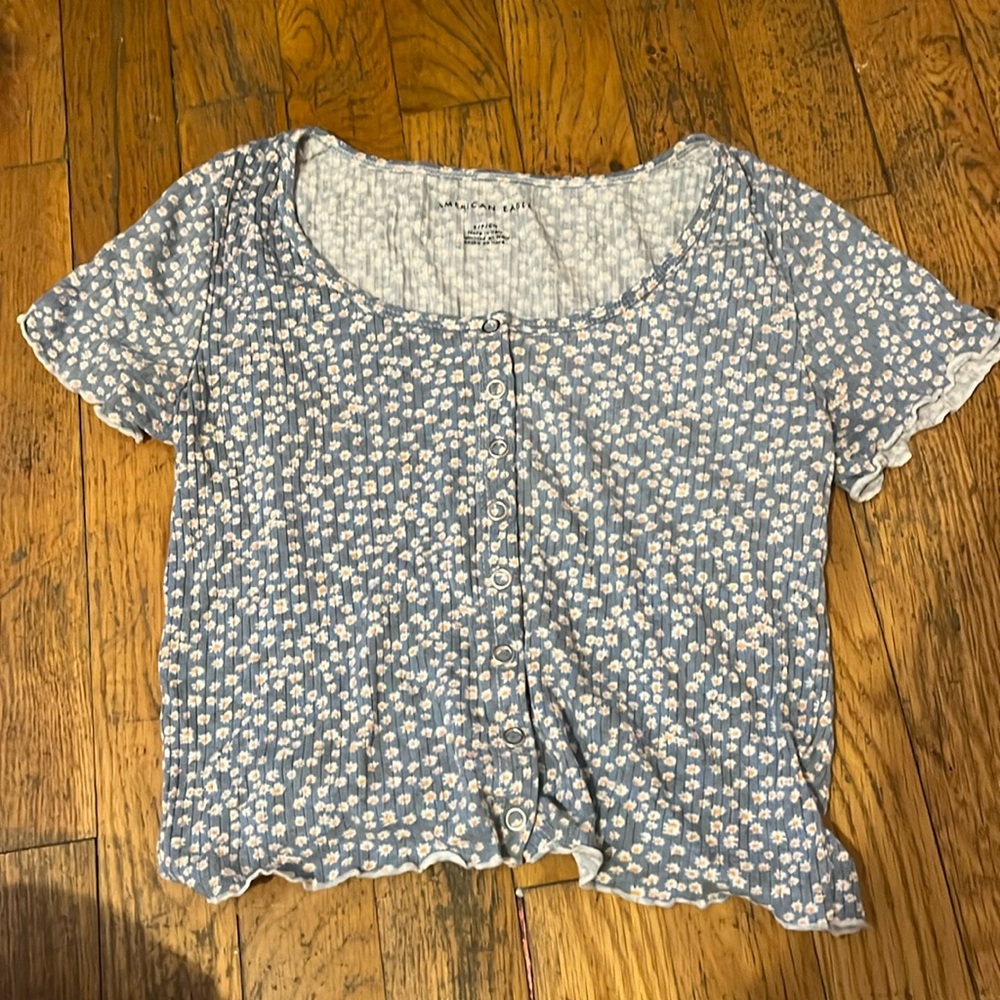 Blue flowered American Eagle shirt